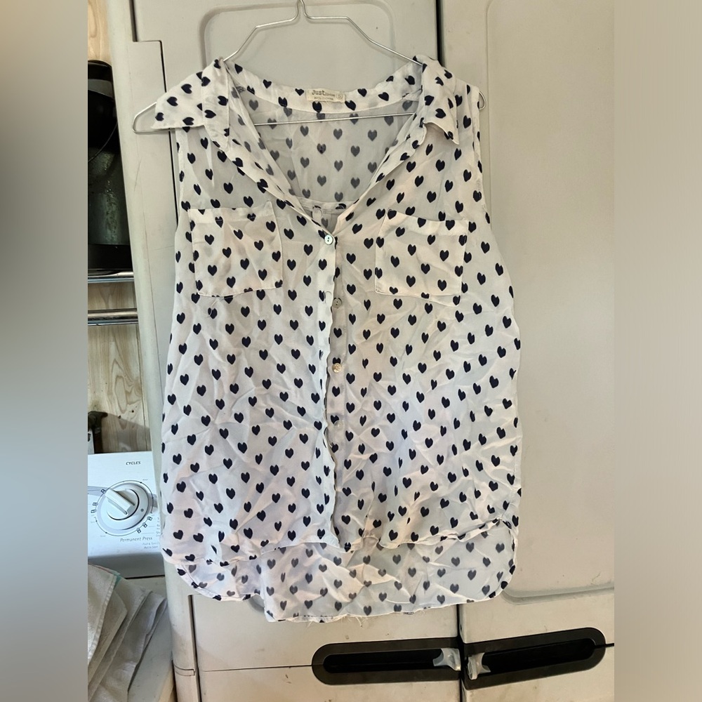 Adorable Blue Heart and White Collared Tank